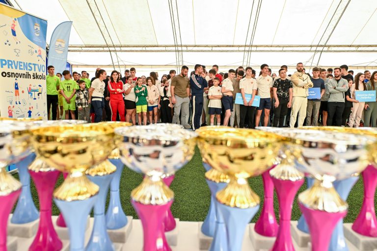 Sekretarijat za sport pokrovitelj školskih takmičenja za V i VI razrede 4 DSC 8573
